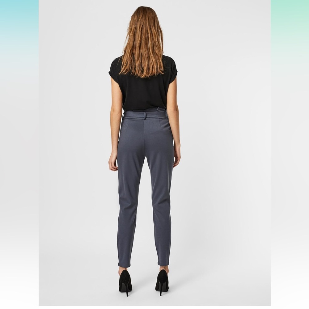 High Rise belted trouser - Picture 3 of 10